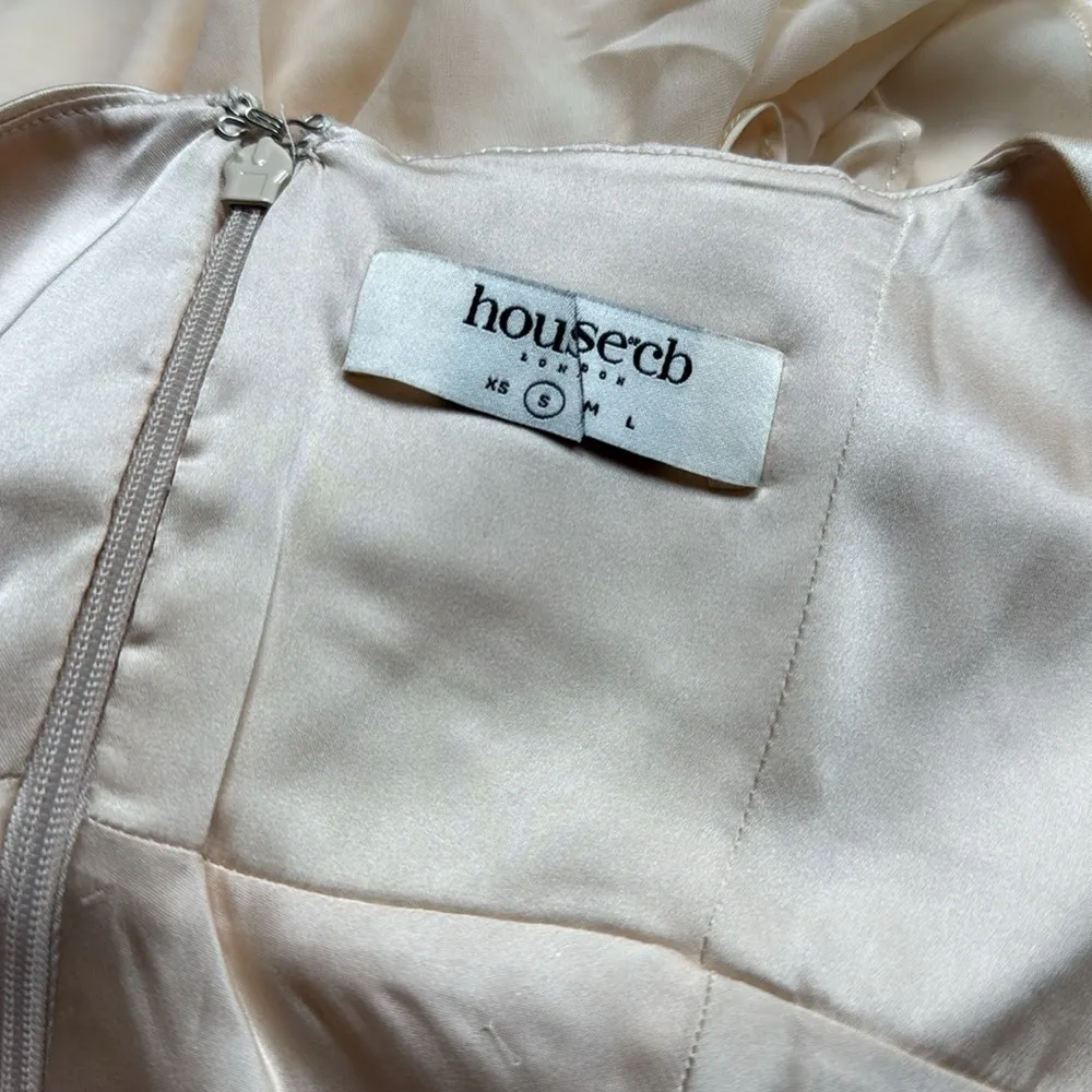 NWOT HOUSE OF CB 'Vittoria' Champagne Chiffon Floor Length Gown sz S - Image 9