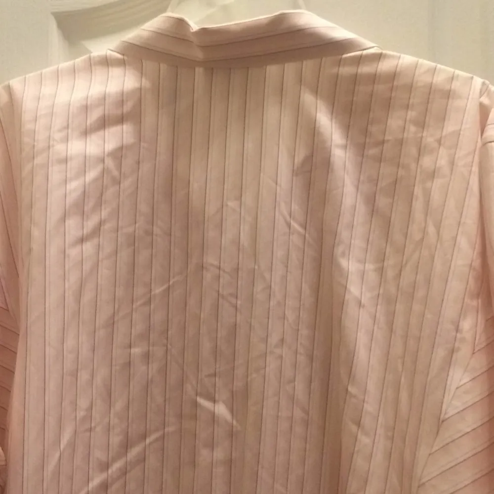 FINAL MARKDOWN NWT ladies Liz Claiborne blouse 22p - Image 5