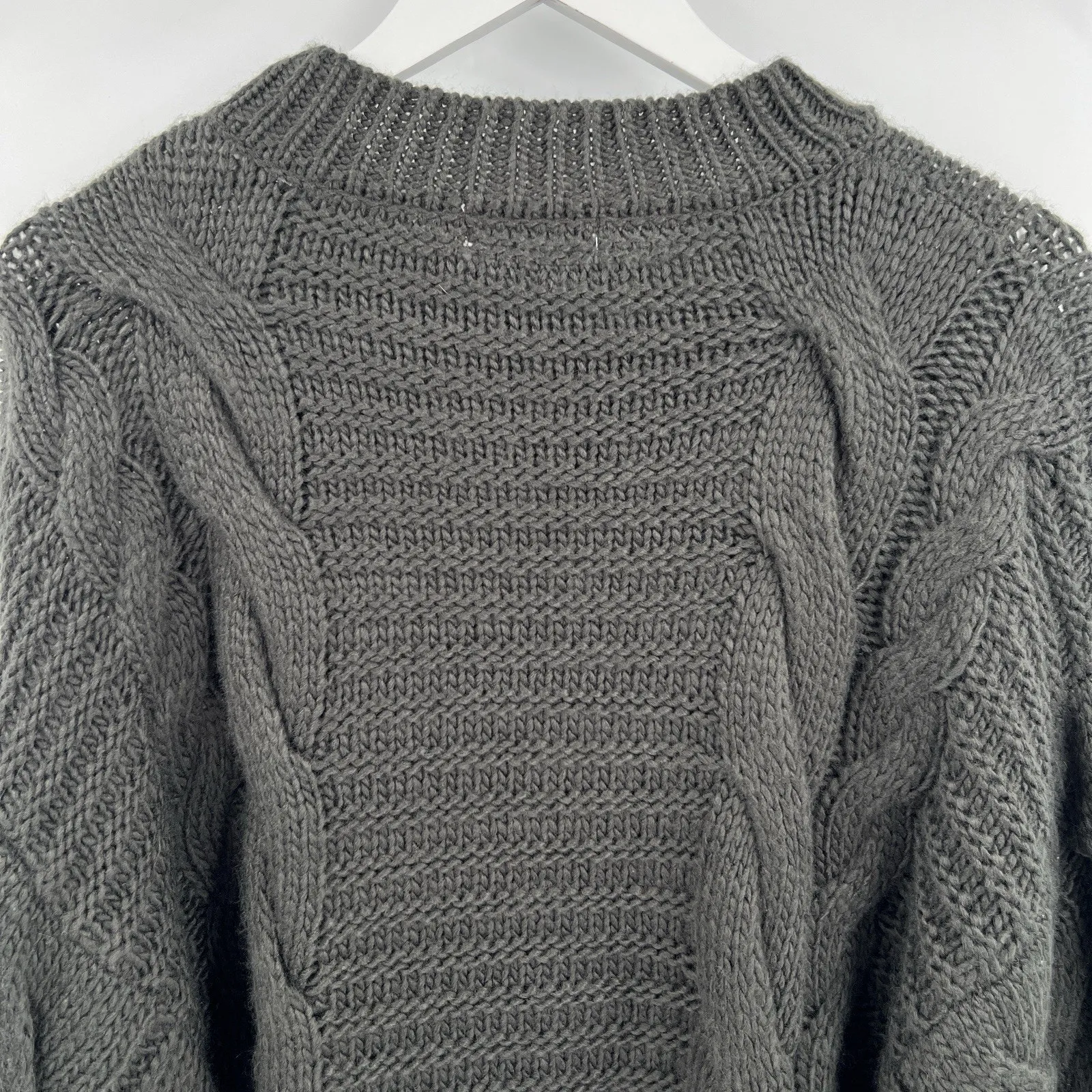 Zenana Wide Bell Sleeves Sweater Crew Neck Pullover Gray Cable Knit Size Small‎ - Image 9