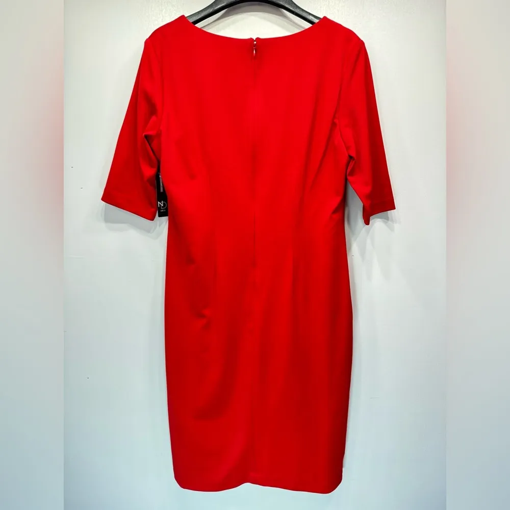 Red Dress by New Directions Half Sleeve Patchwork Pleated Front Form Fitting Size 10 - Image 3