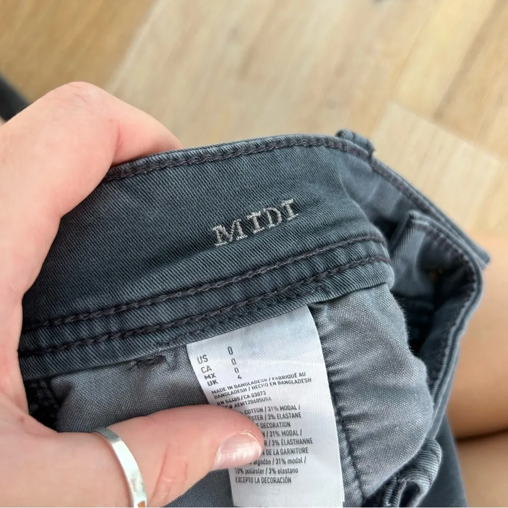 American Eagle‎ Blue Midi Shorts Size 0 - Image 6