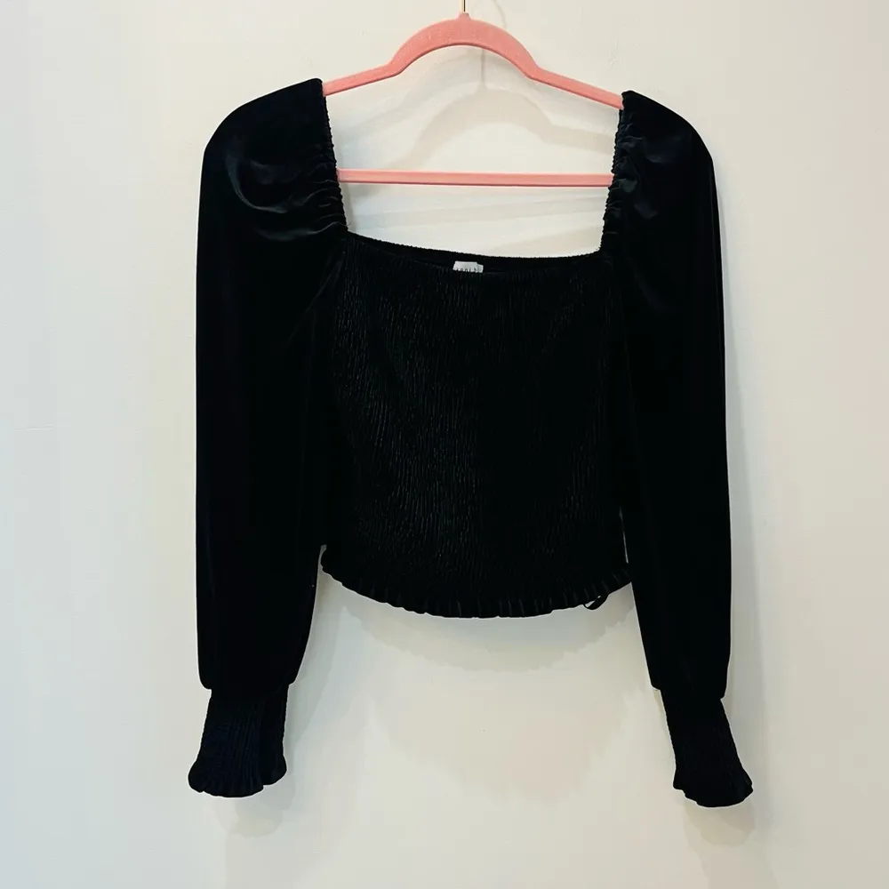 Gianni Bini Velvet Square Neck Smocked Balloon Sleeve Blouse  Black Sz m… - Image 3