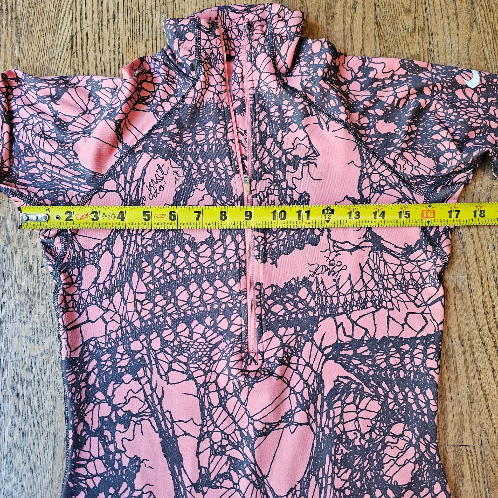 Nike 1/2 Zip Pink and Black Lace Patterned Pullover Mid-layer Top Size S - Image 3