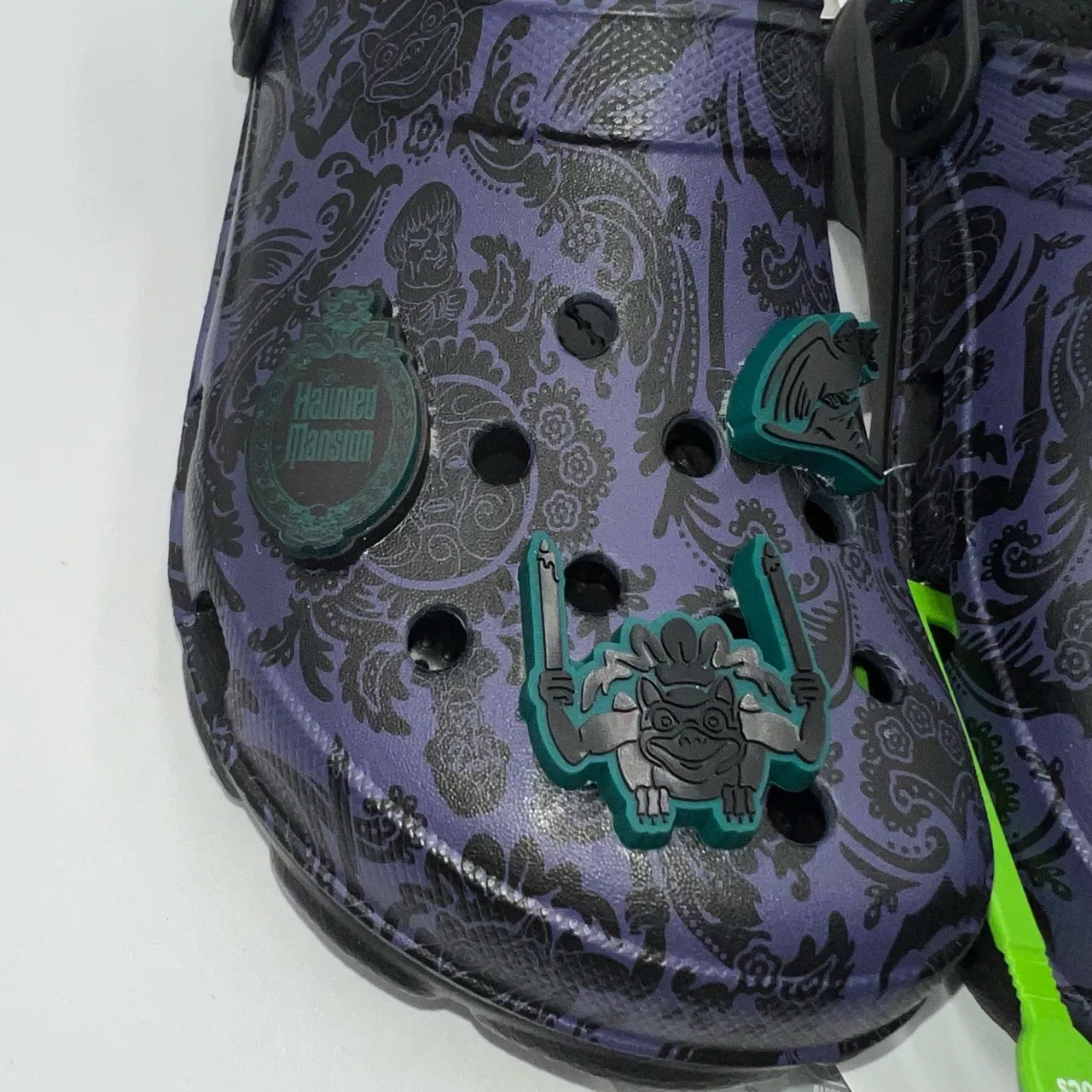 Disney Parks Haunted Mansion Crocs W/8 M/6 - Image 4
