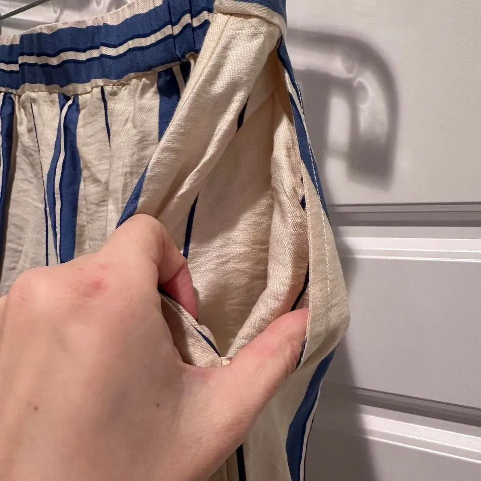 NWT Sincerely Jules White Blue Striped Wide Leg Trouser Pants Size Medium - Image 7