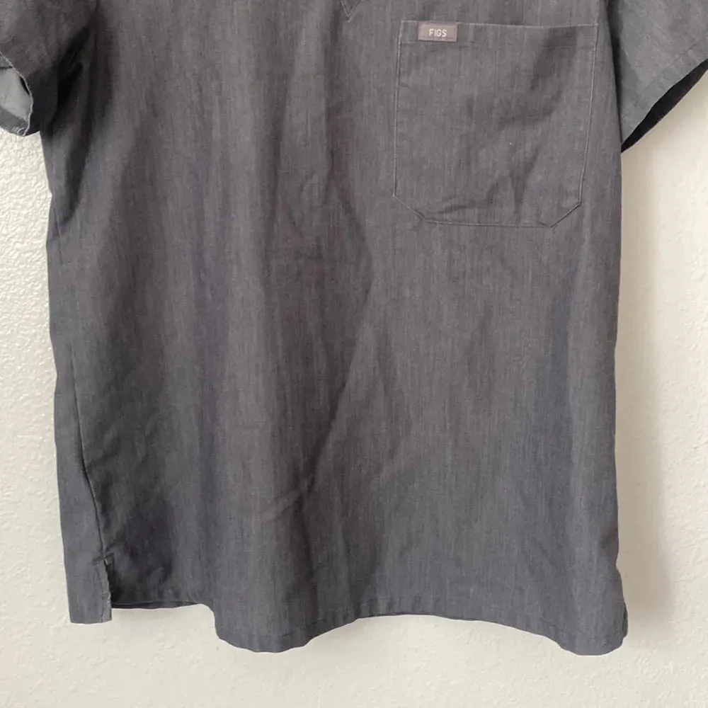 Figs M Catarina One-Pocket Scrub Top in Graphite Gray - Image 7