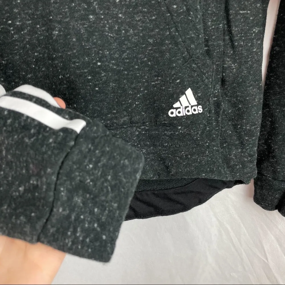 Adidas Charcoal Grey Heathered Cropped Logo Hoodie - Image 8