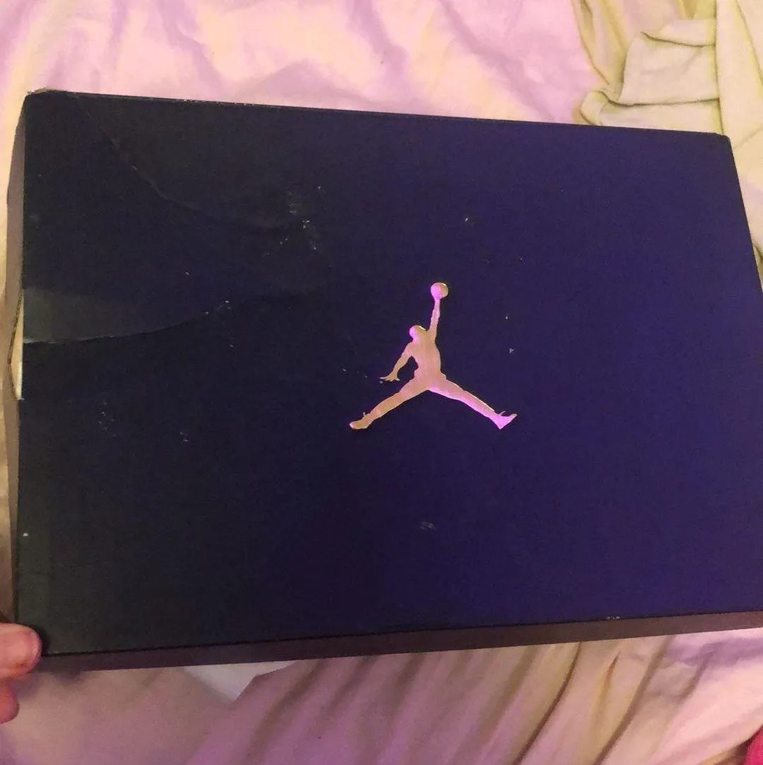 Nike Air Jordan 1 Mid - Image 5