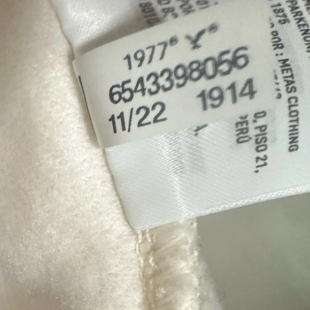 NWOT American Eagle Outfitters Off-ivory Zip-Up Jacket size M - Image 7