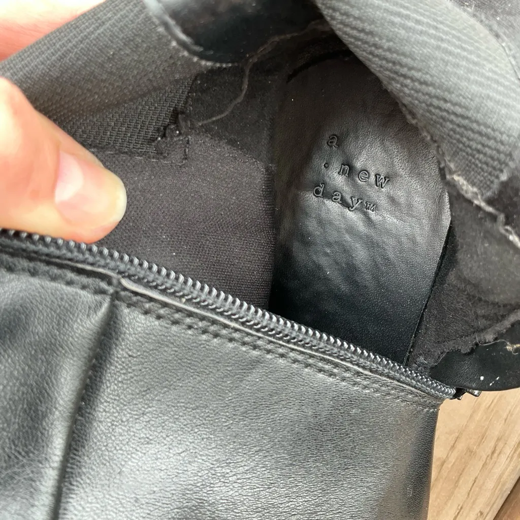 Black Leather Knee-High Boots🖤🖤 - Image 8