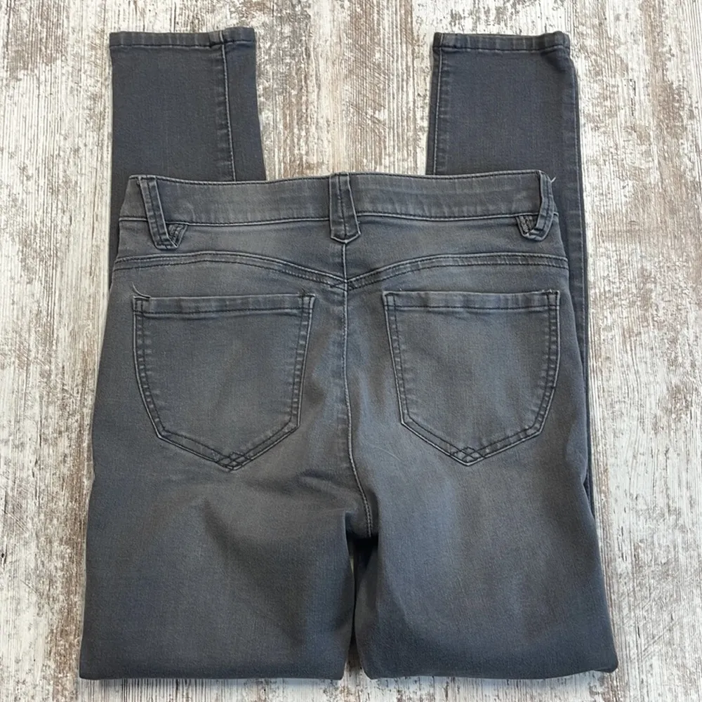 Wit & Wisdom Gray Skinny Ankle Jeans Size 0 - Image 6