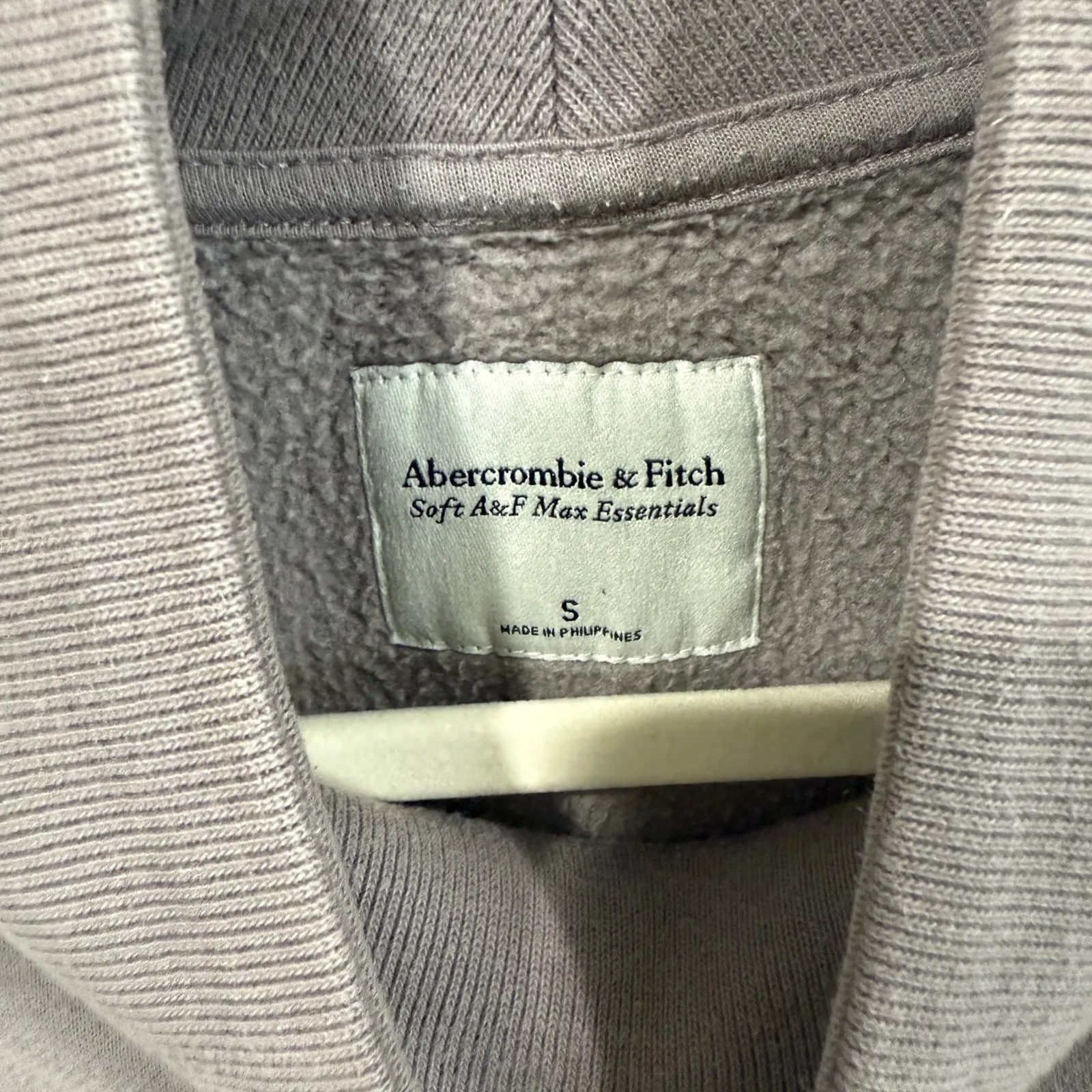 Abercrombie & Fitch Cropped Mock Neck Pullover Gray Size Small - Image 3