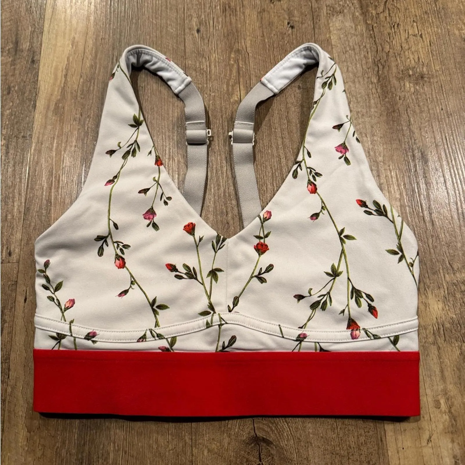 Fabletics All Day Every Day Bra Trellis/Red Apple/Coconut XS - Image 2