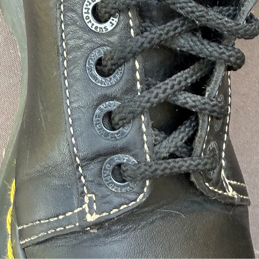 Dr. Martens Women’s Black Chunky Boots with Yellow‎ Stitching size 6 M - Image 14