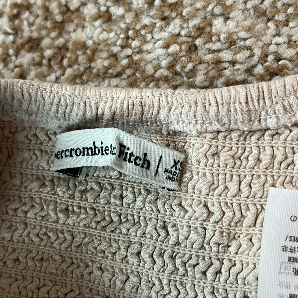 Abercrombie & Fitch Natural Tan Linen Blend Twist Front Linen Cropped Top XS - Image 8