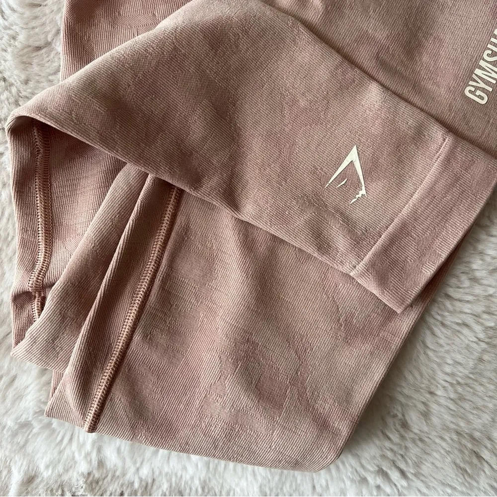 Gymshark Adapt Seamless Pink Camo Leggings Scrunch  Booty - Image 3