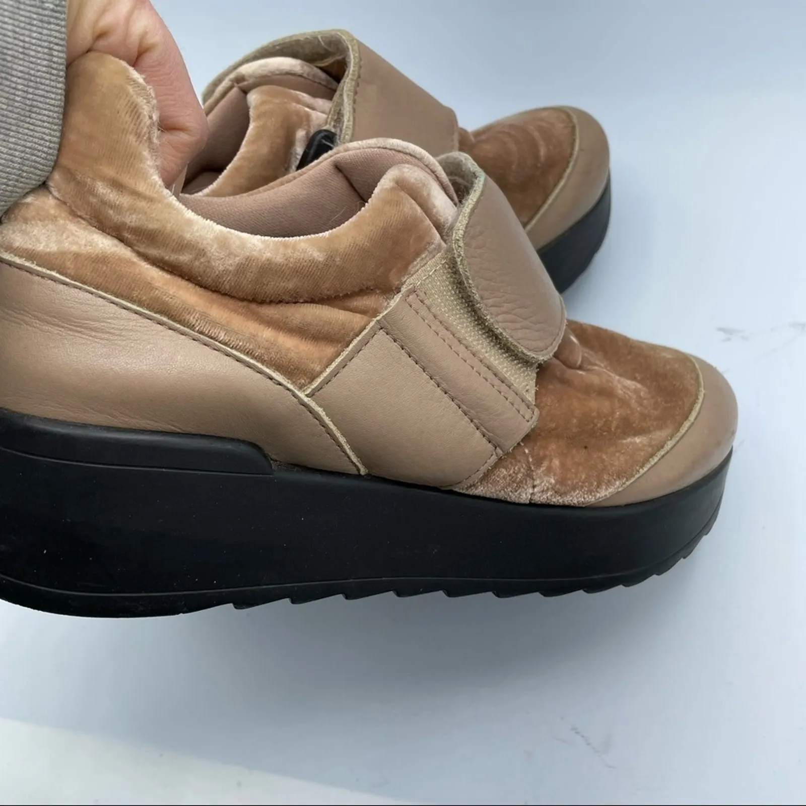 Free People Pink Velvet Platform Velcro Sneakers Womens 37 Funky - Image 7