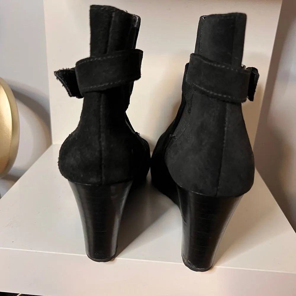 Classic Black Suede Ankle Boots with Buckle Detail Wedge Heel Casual Booties‎ - Image 3