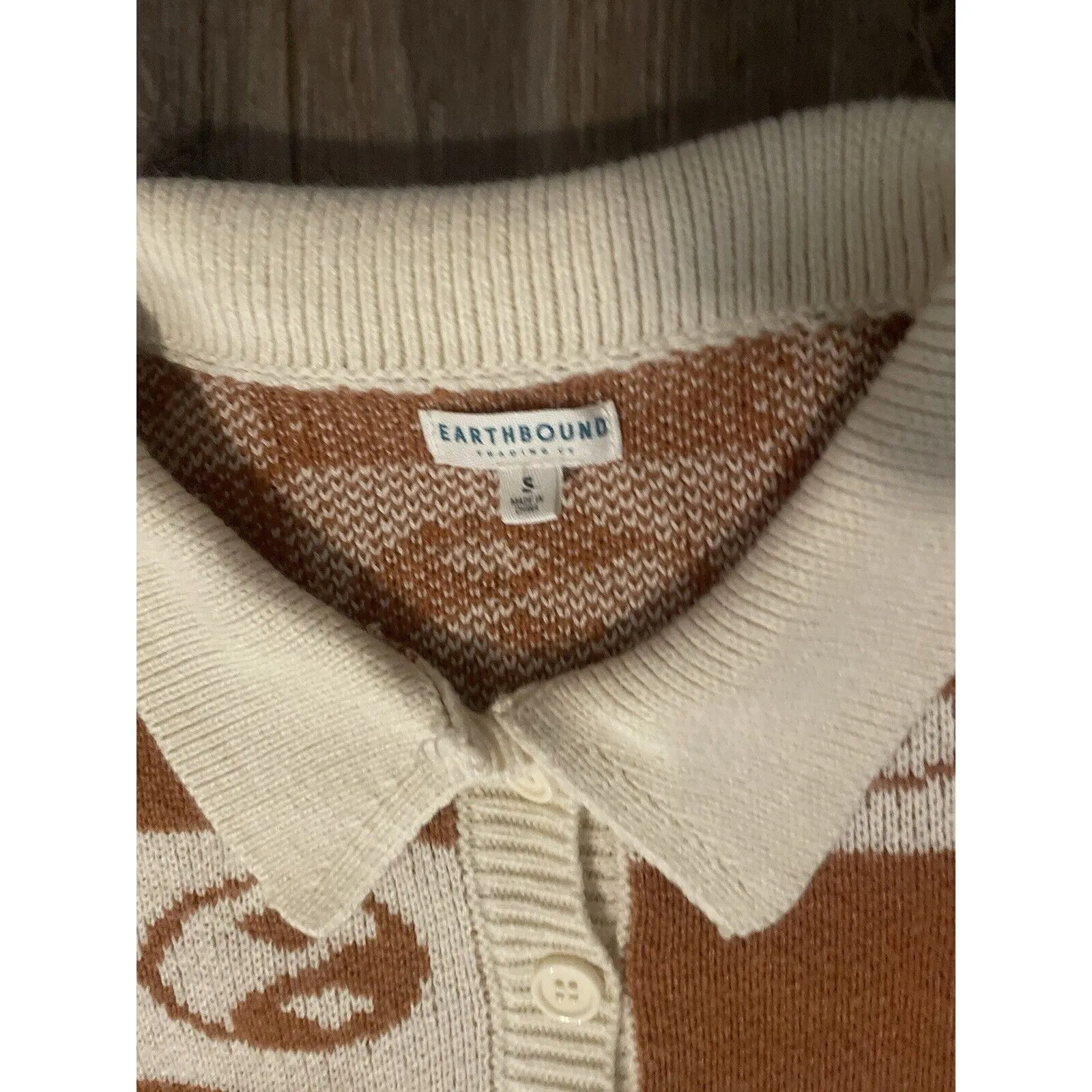 Earthbound Trading Co Pullover Sweater Brown and White Yin Yang Small - Image 2