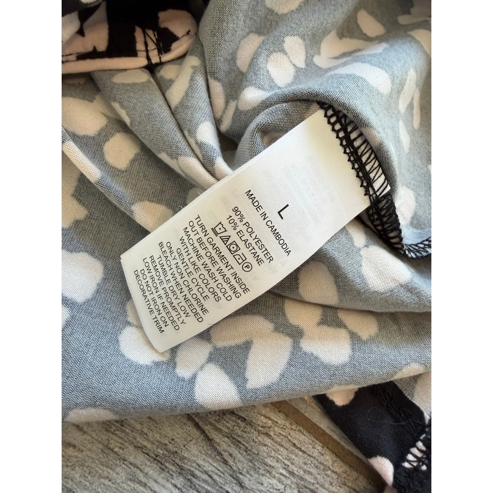 Kate Spade Pajama Set Large 2 pc New York Leopard Long Sleeve Lounge Top Pants Black - Image 5