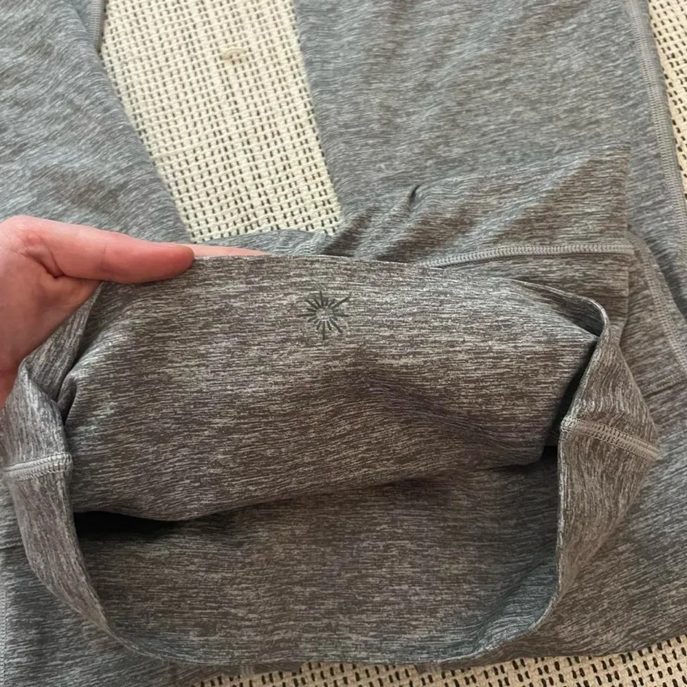 OFFLINE By Aerie The Hugger Pocket Bootcut Legging - Image 3