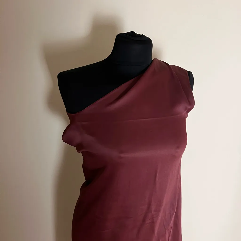 Zara One-Shoulder Maroon Dress - Image 3