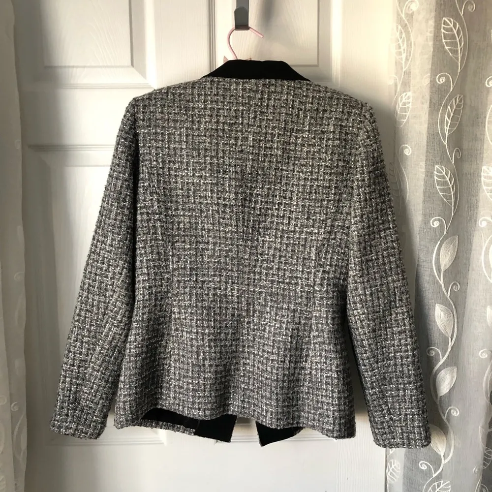 White House Black Market 4% wool blend jacket Tweed Blazer missing belt size 8 - Image 9