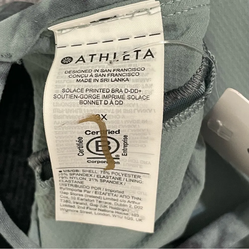 Athleta Women’s Pull On Bra - Image 5