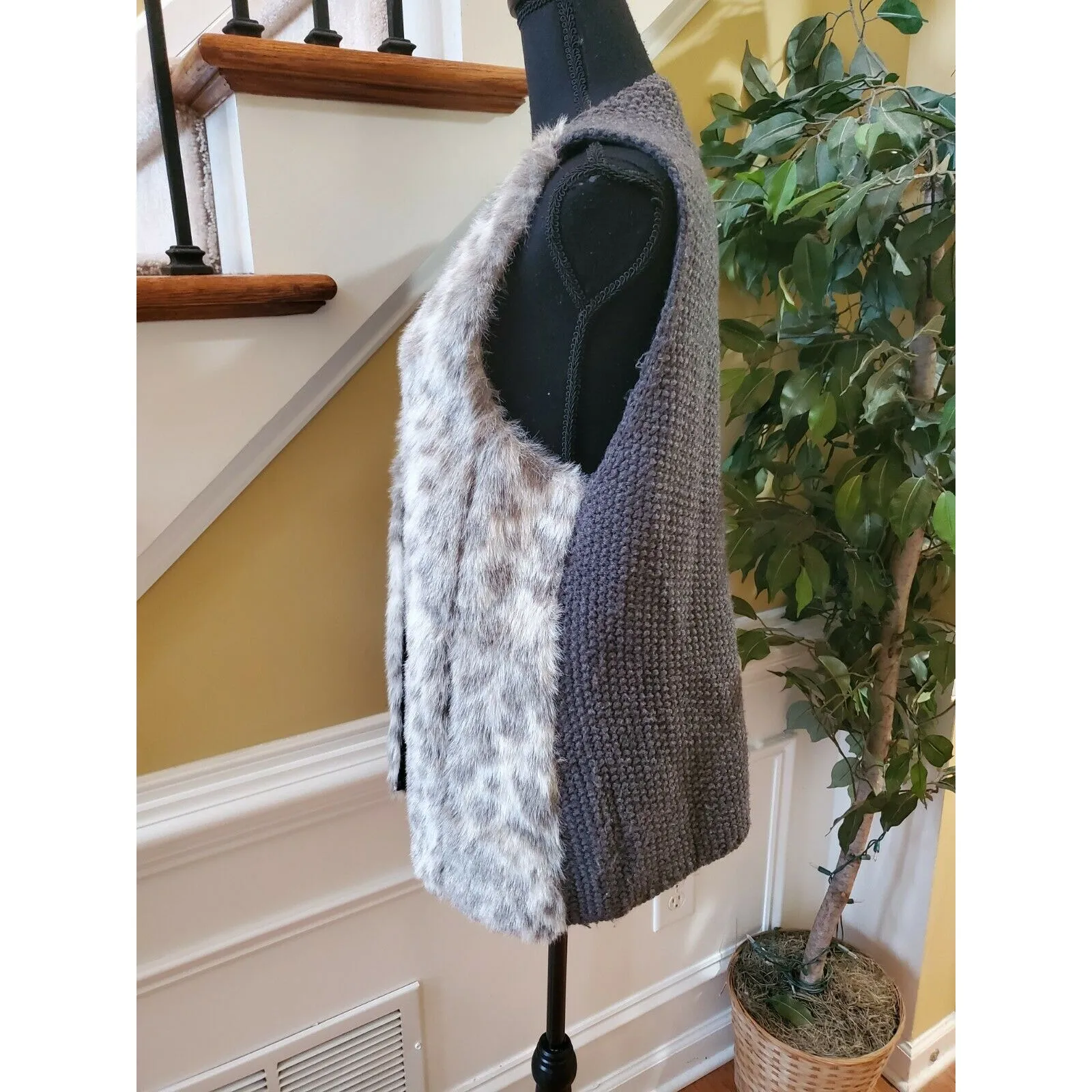 Democracy Long Vest Faux Fur Rare Color Animal Print Small Size WPocket - Image 5