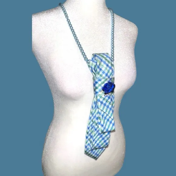 “Dainty Dapper”Blue and Green striped necktie Necklace with brooch Blue - Image 4