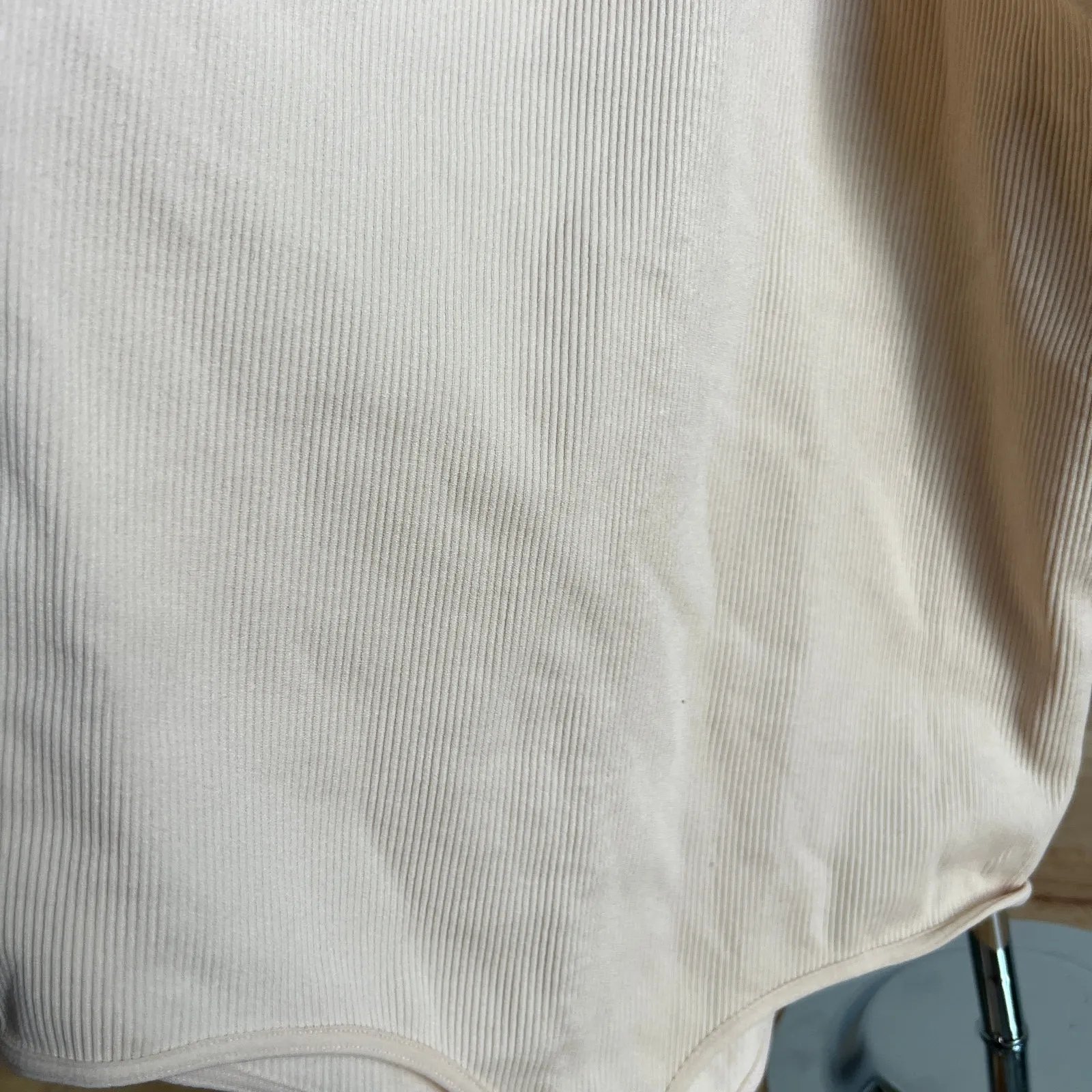 Wild Fable Women's Beige Halter Seamless Bodysuit - Size Medium - NWT - Image 8