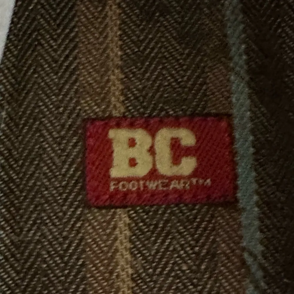 BC Footwear BC FootWare Brown Vintage Style Block Small Heel Round  Toe With Small Bow Sz 9. - Image 7