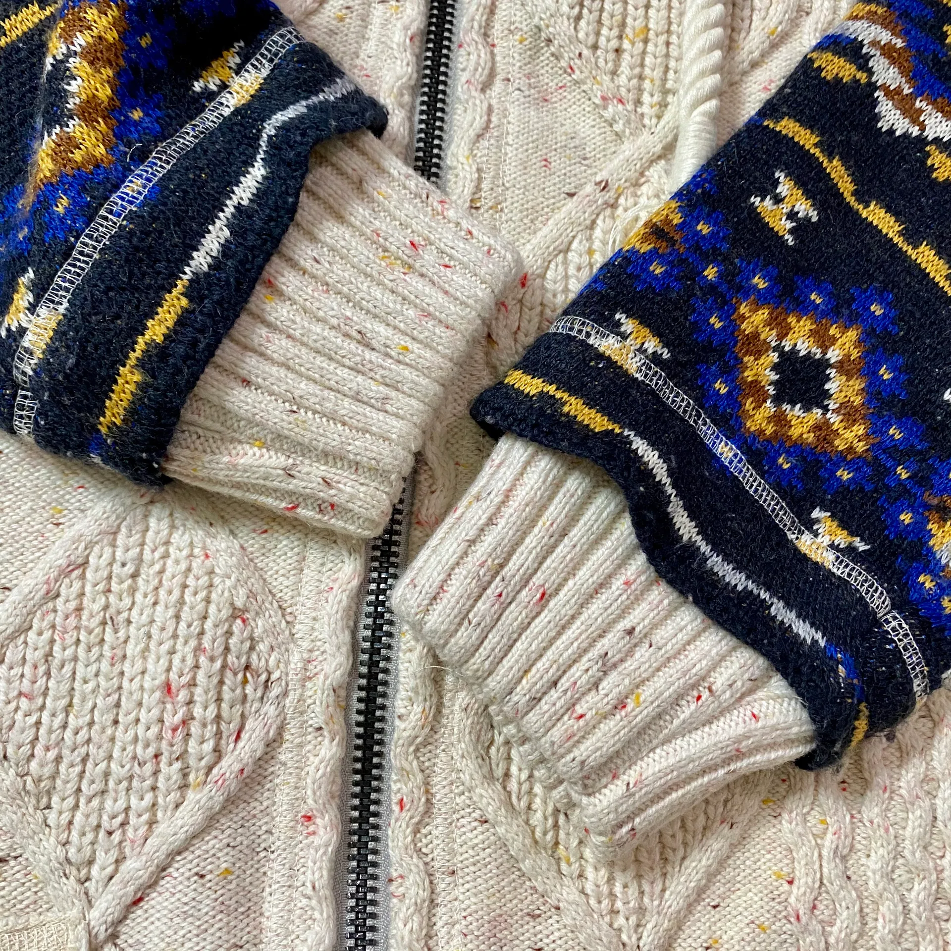 ‘Capture The Moment’ Cardi - Image 13