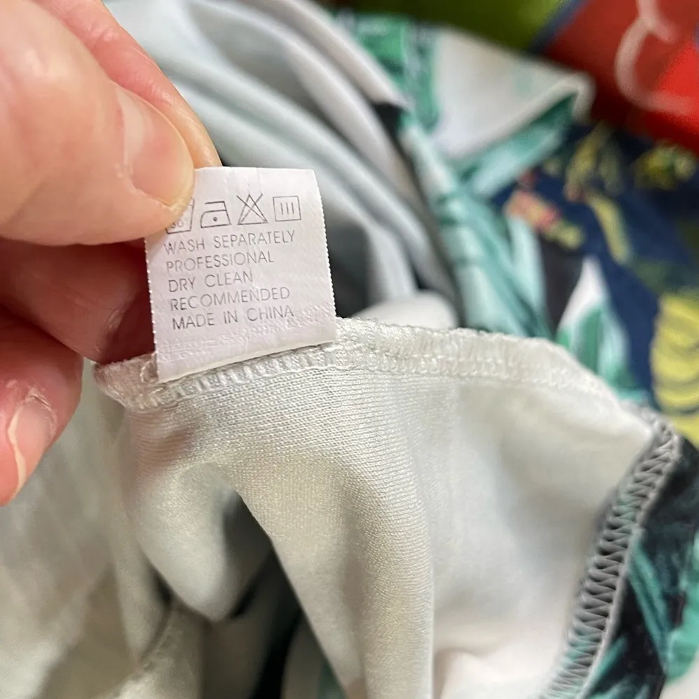 Odosalii Romper tropical pattern green white palm fronds Size M Great for beach Size M - Image 8