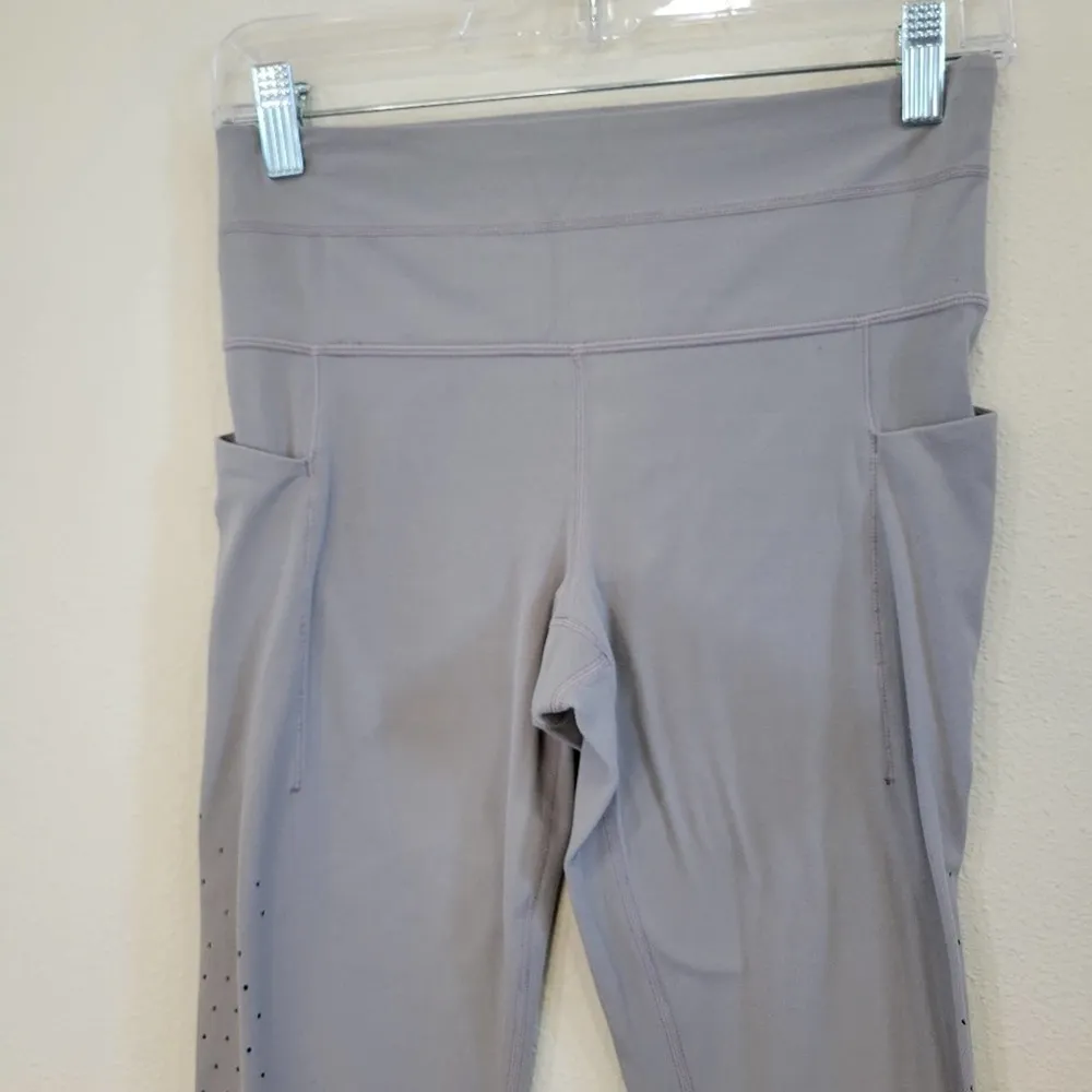 Athleta High-Rise Side Pockets Leggings Laser Cutout Details in Gray Size Small - Image 5