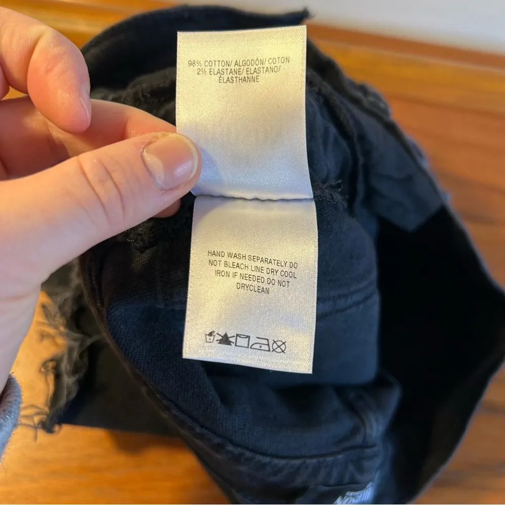 Hudson Jeans The Viper Mini Skirt Denim in Harrah Wash - Size 24 - Image 10