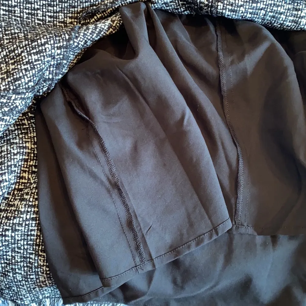 Eliza J sleeveless ruffle layered hem tweed dress - Image 11