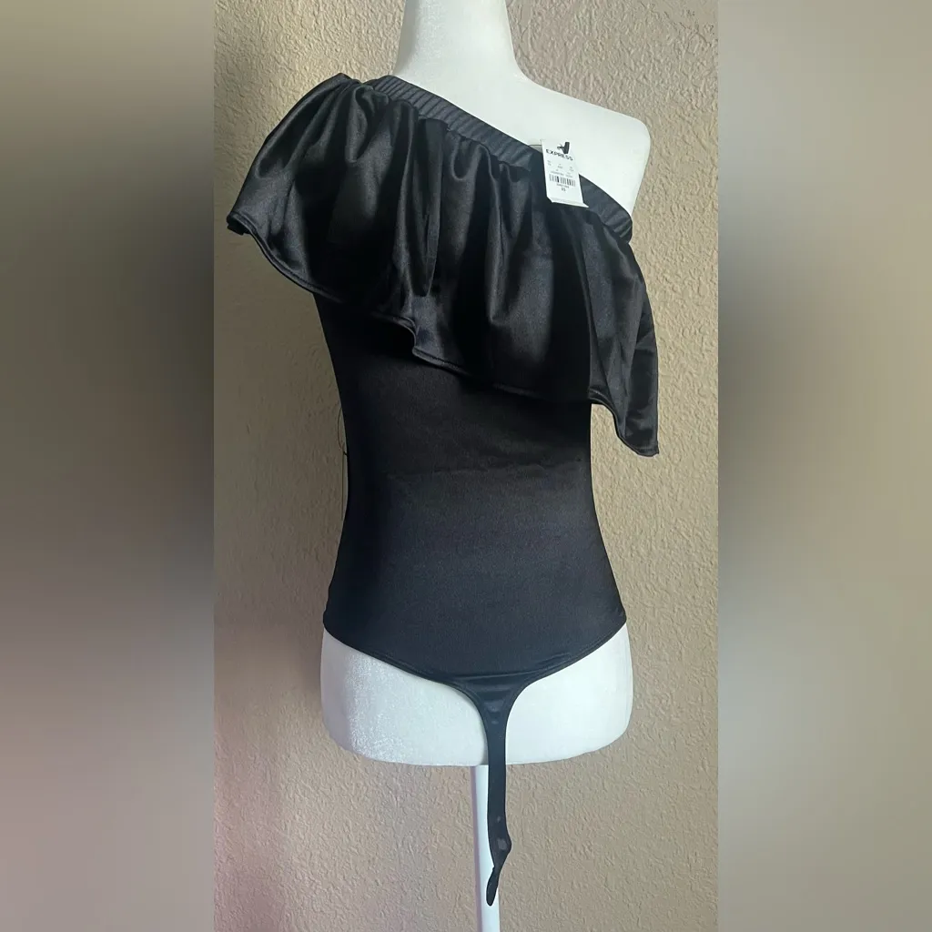 EXPRESS NWT{}Sz XS Black Satin One Shoulder  Thong Body Suit - Image 2