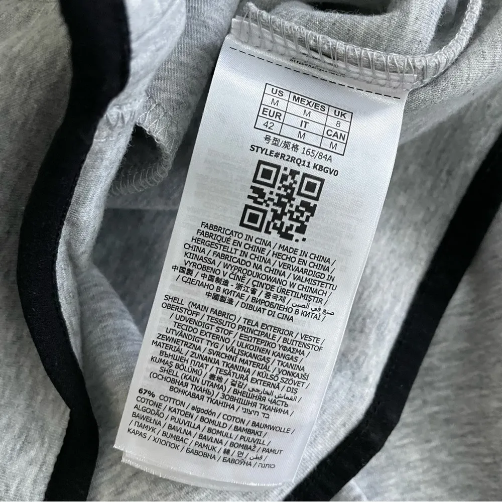 Guess Women’s Clara Full Zip Sweatshirt Size Medium - Image 14