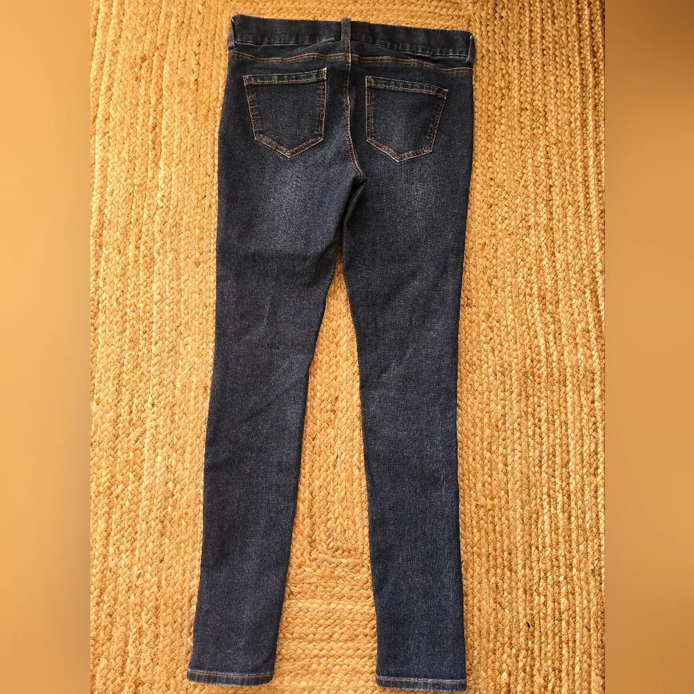 Liverpool  Silky soft leggings size 26 - Image 4