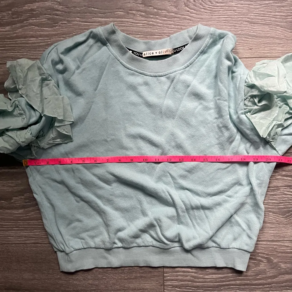 Alice+Olivia Blue Green Crew Neck Long Ruffle Sleeves Cropped Sweatshirt Size M - Image 8