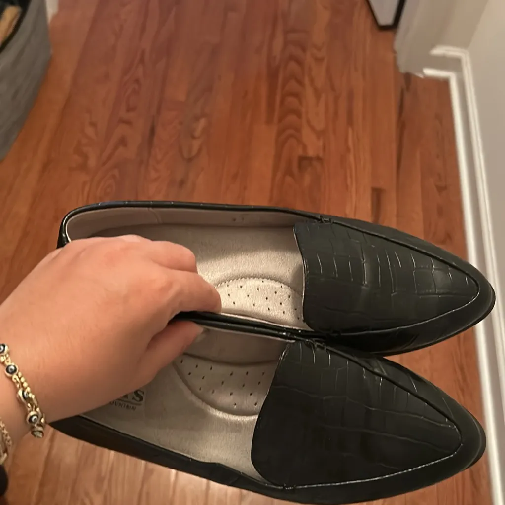 NWT Cliffs by White Mountain memory loafers Black Size 7 - Image 3