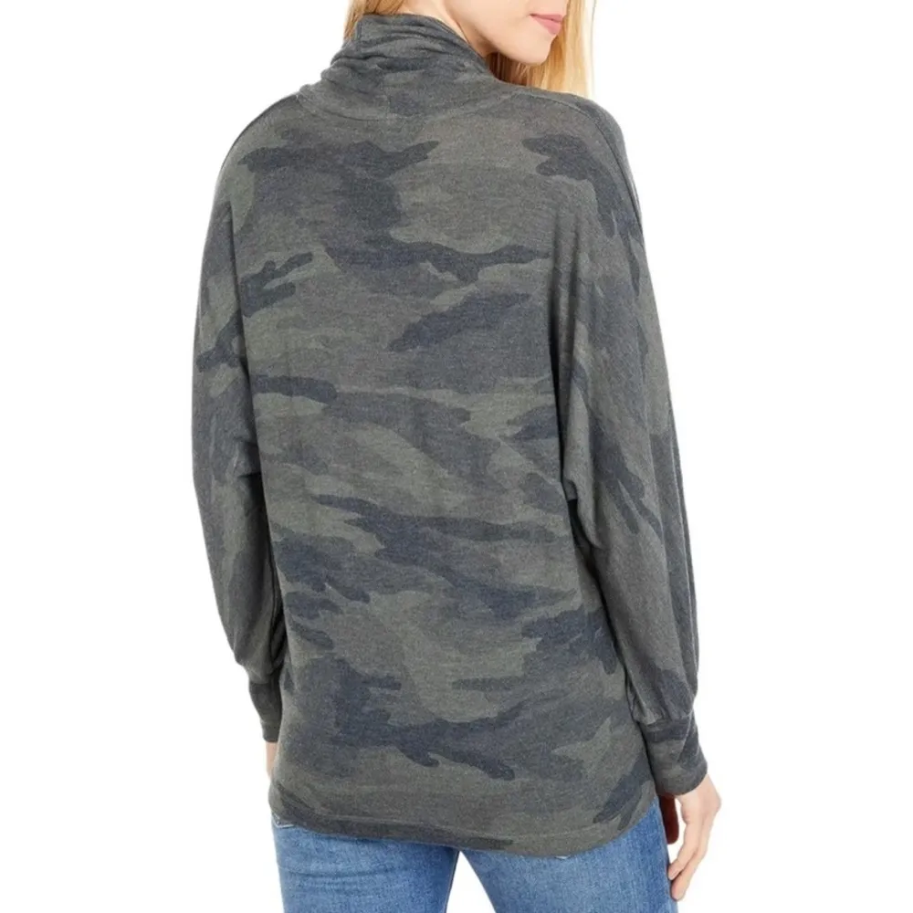 NWT Splendid Supersoft Green Camo Cowl Neck Pullover Sweater SMALL - Image 2