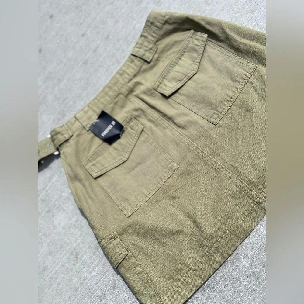 Forever 21 NWT Green Cargo Pocket Mini Skirt Size Large - Image 11