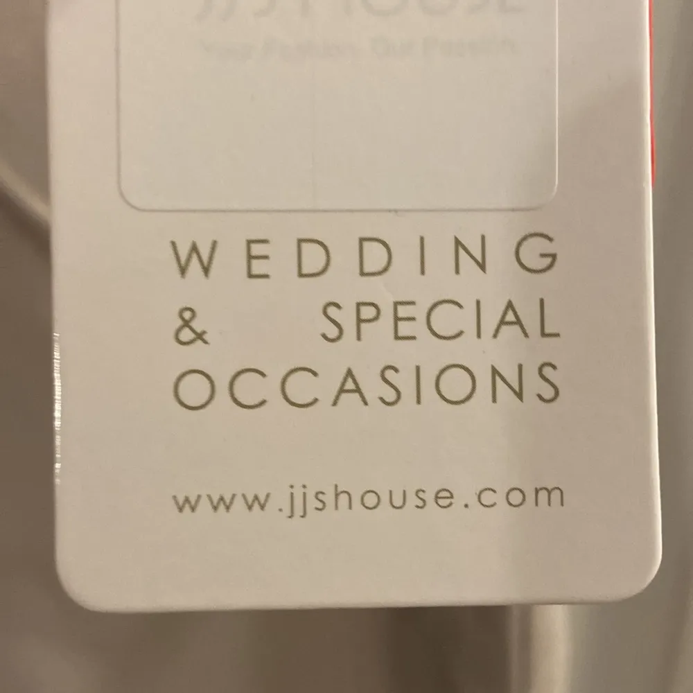 JJ”s House Dress size 8 length 38”  brand new with tags color silver - Image 5