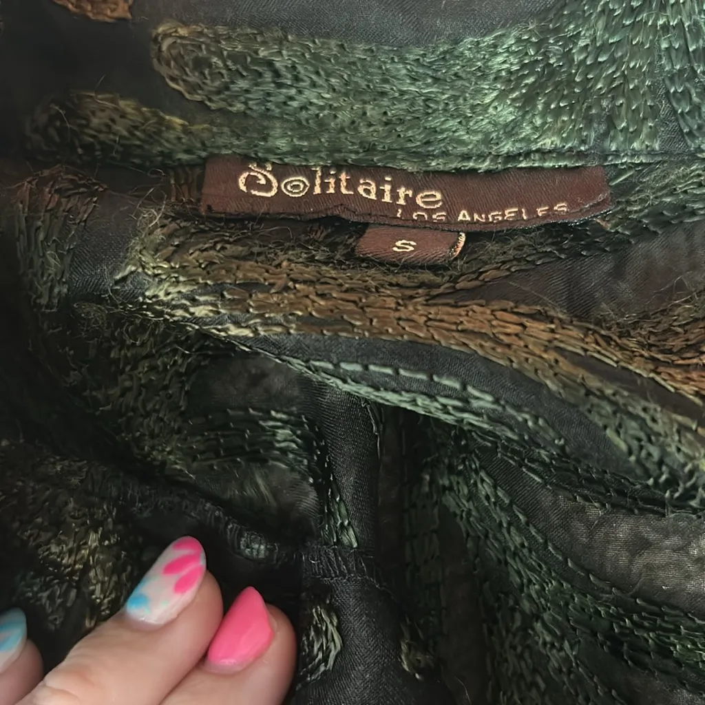 Solitaire 3/$15  embroidered silk tunic - Image 5