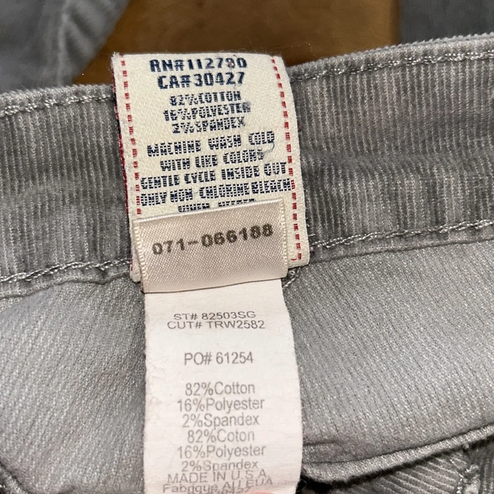 Woman’s True Religion Gray Corduroy , flare legs Pants Size 28 - Image 11