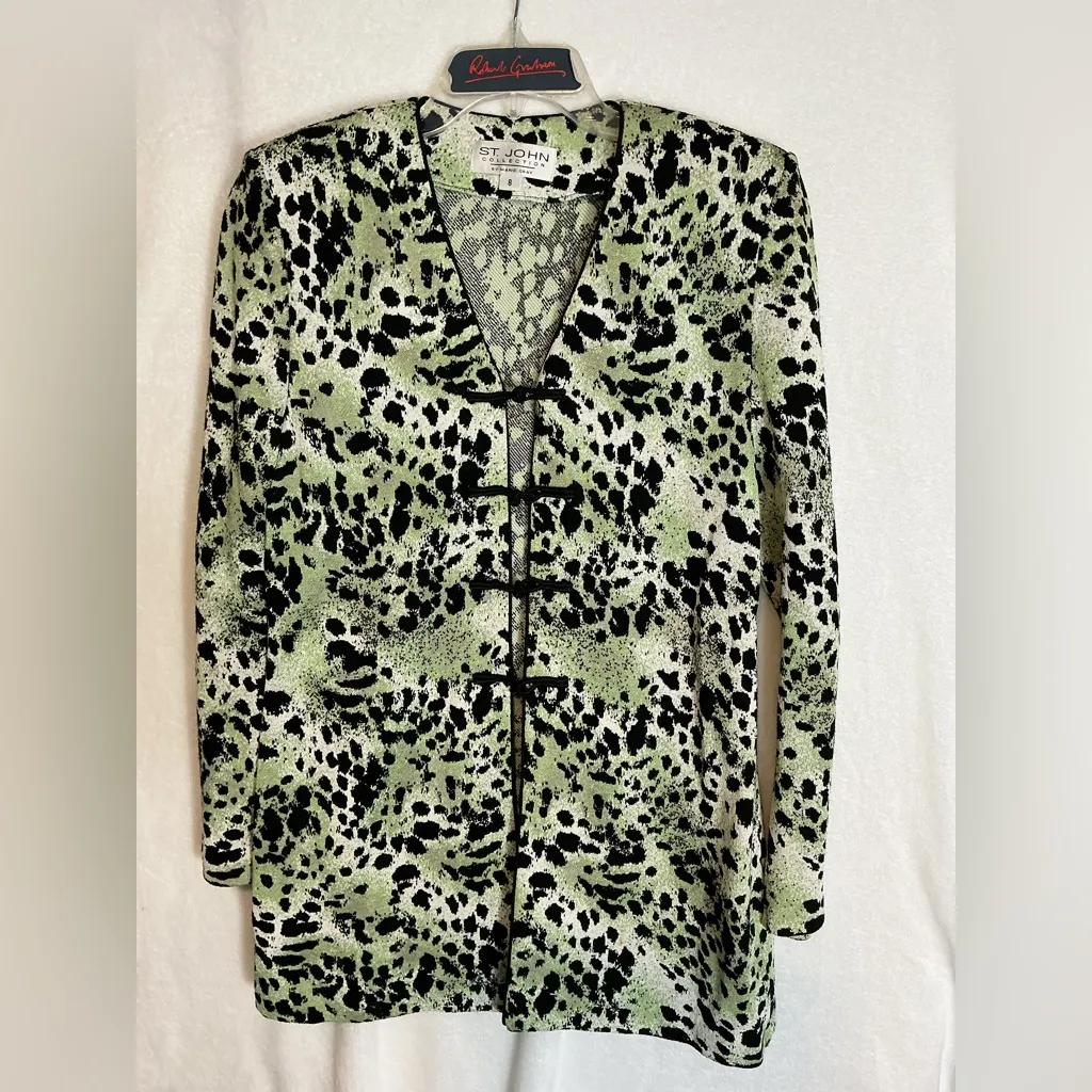 St. John Green and Black Patterned Blazer A0427 - Image 2