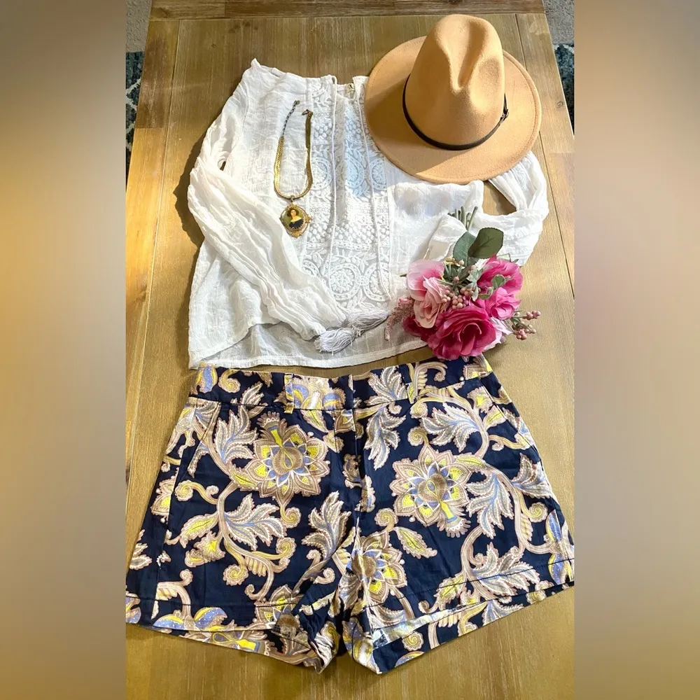LOFT Paisley Blue, Yellow & Tan Shorts in great condition - Size 10 - Image 2