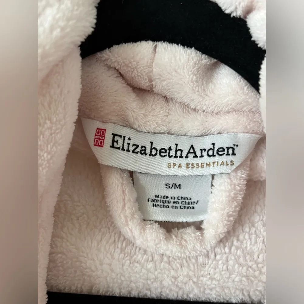 Elizabeth Arden Spa Essentials Plush Robe - Image 2